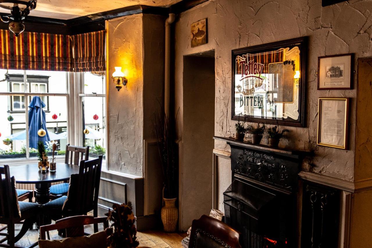 The Royal Oak Inn Боунесс-он-Віндермір Екстер'єр фото